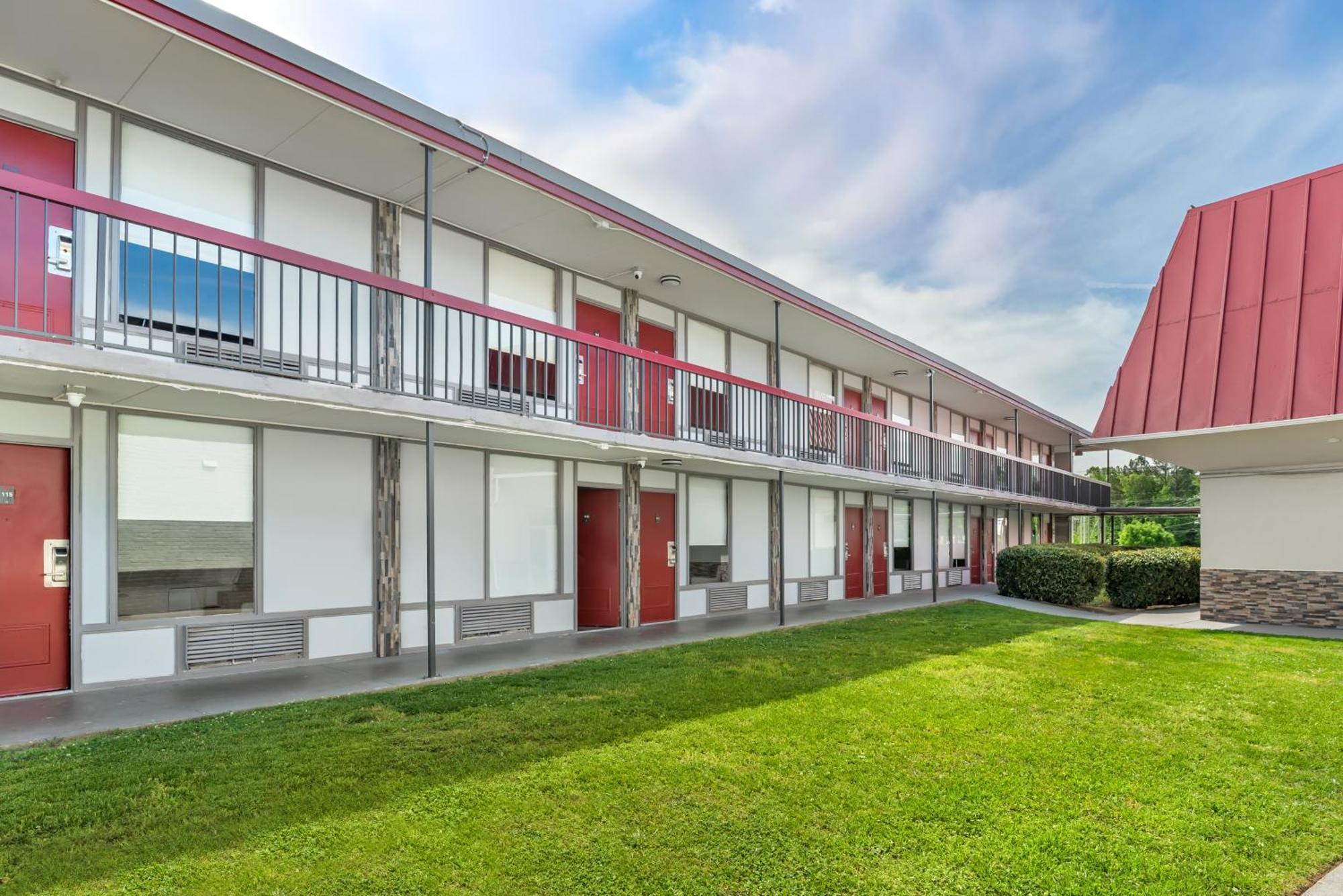 Red Roof Inn Richmond, Va Exterior photo